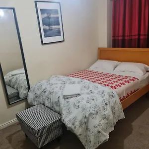 Curly Curves Homestay